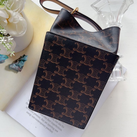 Celine Burnt Triomphe Canvas Strap Box Bag - Picture 4 of 8